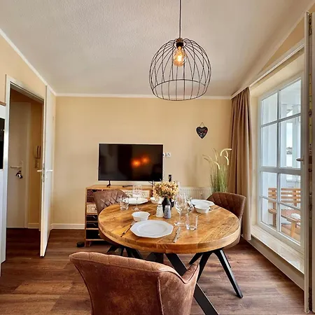 Stilvolle Mit Balkon Und Wlan In