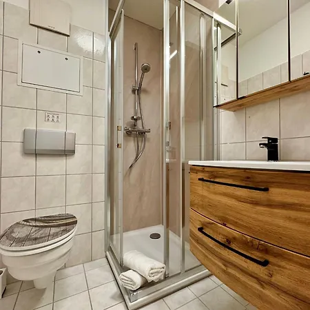 Apartment Stilvolle Mit Balkon Und Wlan In Sellin (Rugen)